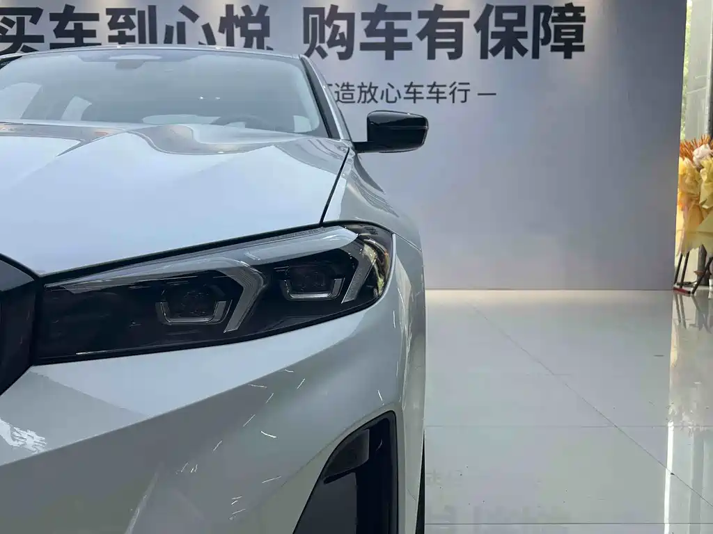 BMW BMW i3 2025 eDrive 40 L Black Edition 2024 - thumbnail 14