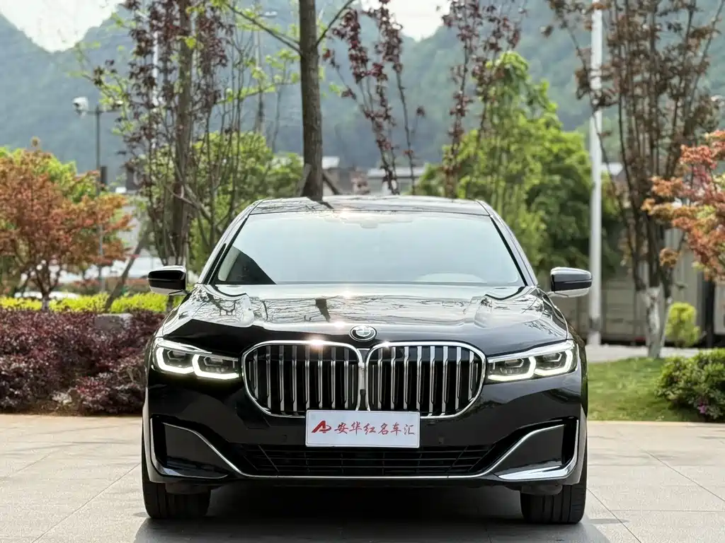 BMW BMW 7 Series 2021 740Li Leading Edition Luxury Package 2021 - thumbnail 2