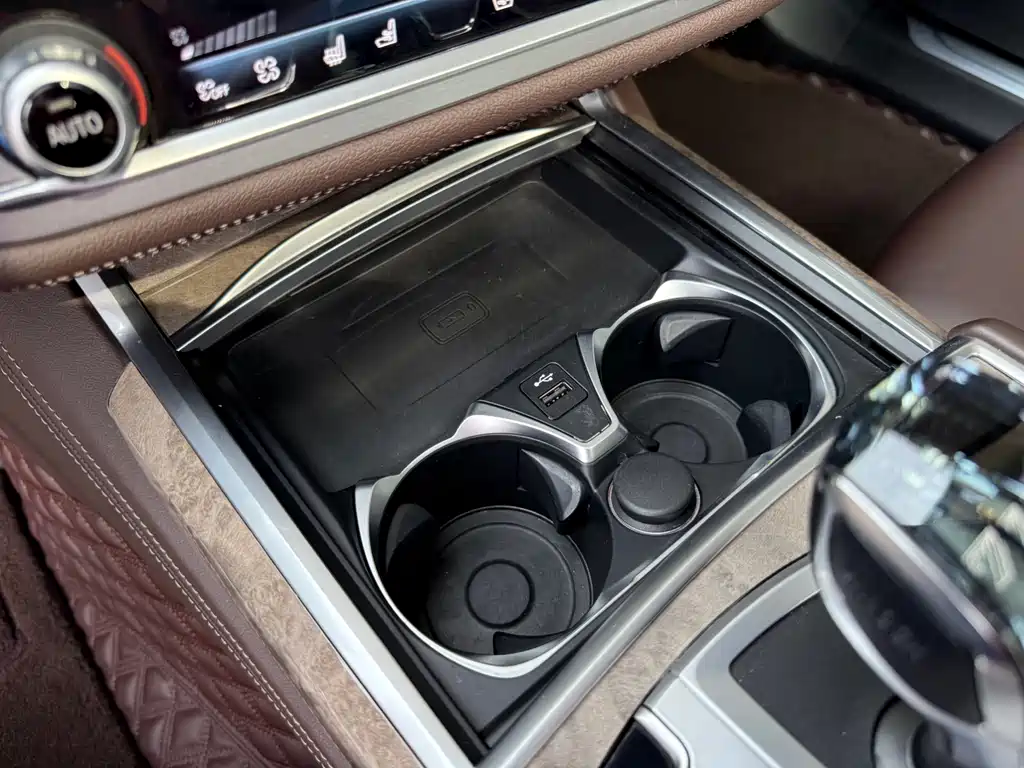 BMW BMW 7 Series 2021 740Li Leading Edition Luxury Package 2021 - thumbnail 16