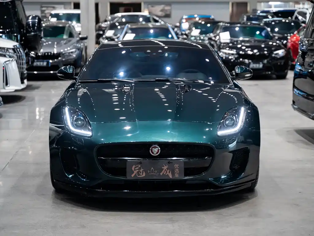 Jaguar Jaguar F-TYPE 2019 2.0T Coupe 2019 - thumbnail 2