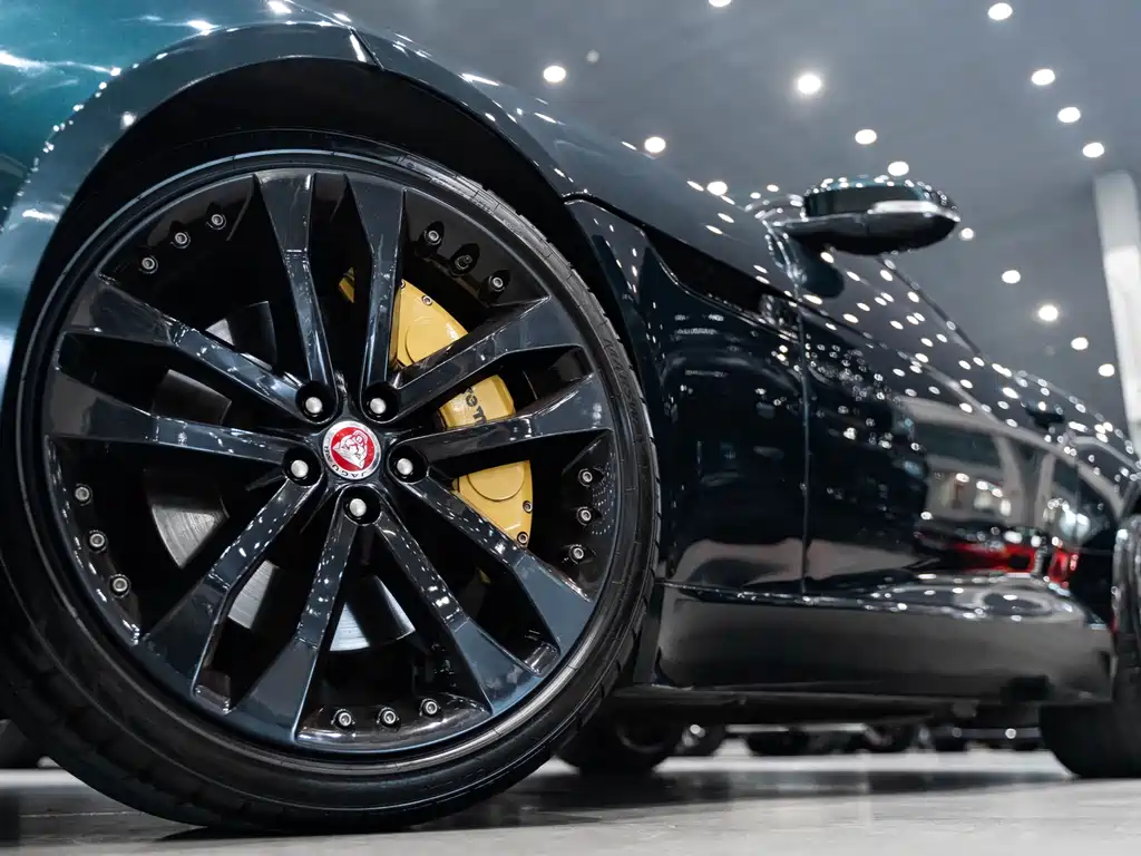 Jaguar Jaguar F-TYPE 2019 2.0T Coupe 2019 - thumbnail 7