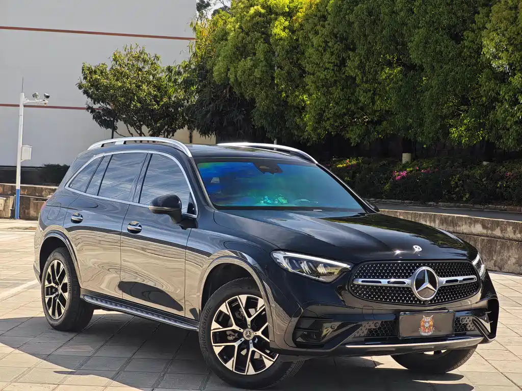 Mercedes-Benz Mercedes-Benz GLC 260 L 4MATIC Luxury 2024 - thumbnail 3