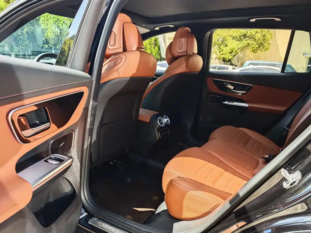 Mercedes-Benz Mercedes-Benz GLC 260 L 4MATIC Luxury 2024 - thumbnail 13