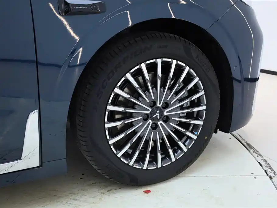 Voyah Voyah Dreamer 2026 PHEV Qiankun Ultra 2026 - thumbnail 11