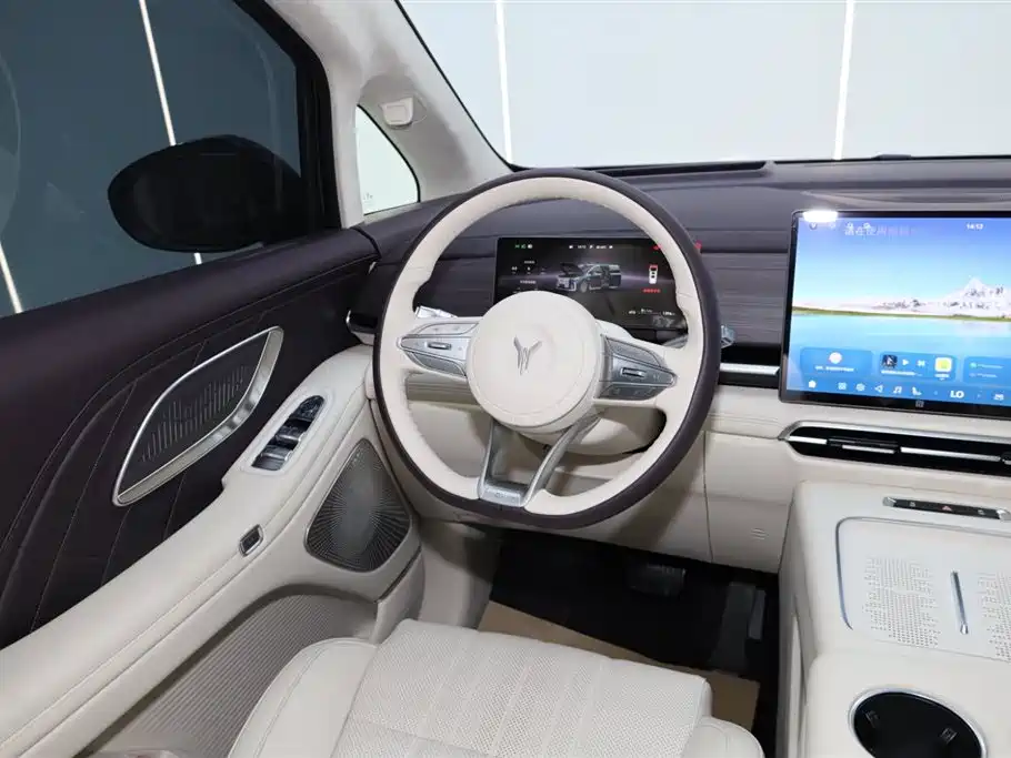 Voyah Voyah Dreamer 2026 PHEV Qiankun Ultra 2026 - thumbnail 16