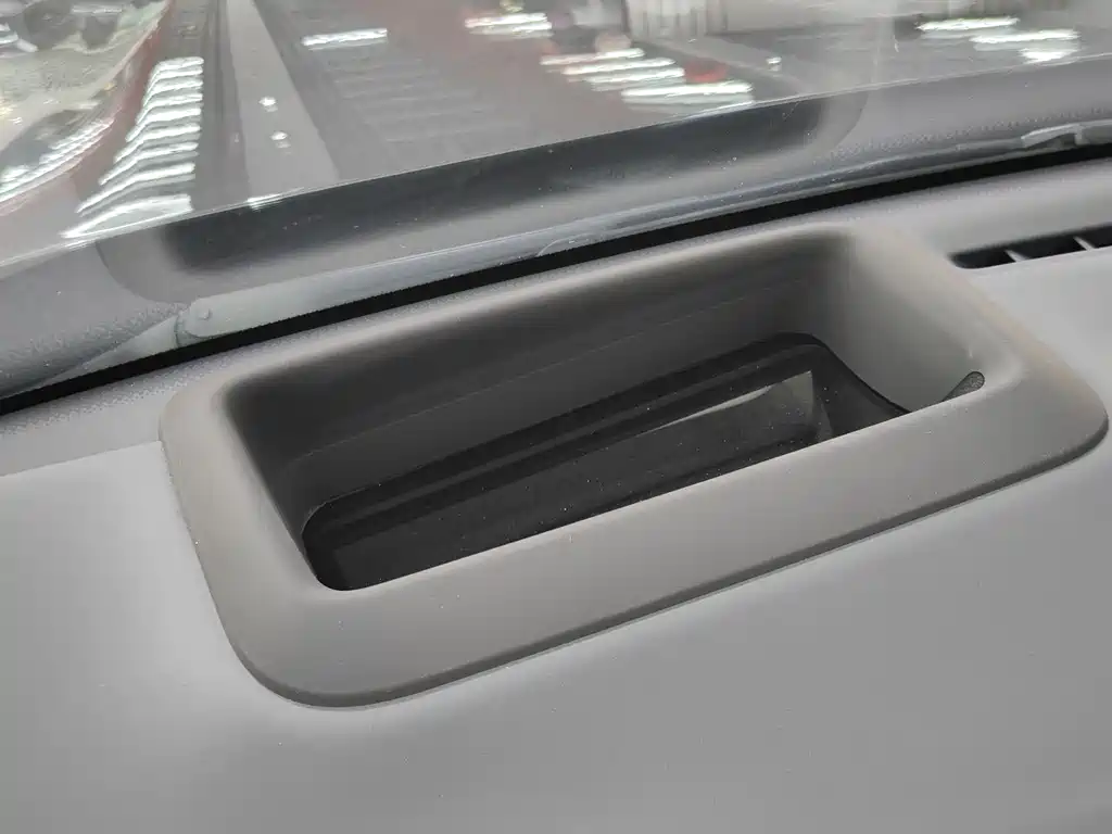 Li Auto Li Auto L9 2025 Ultra Intelligent Refresh Edition 2025 - thumbnail 4