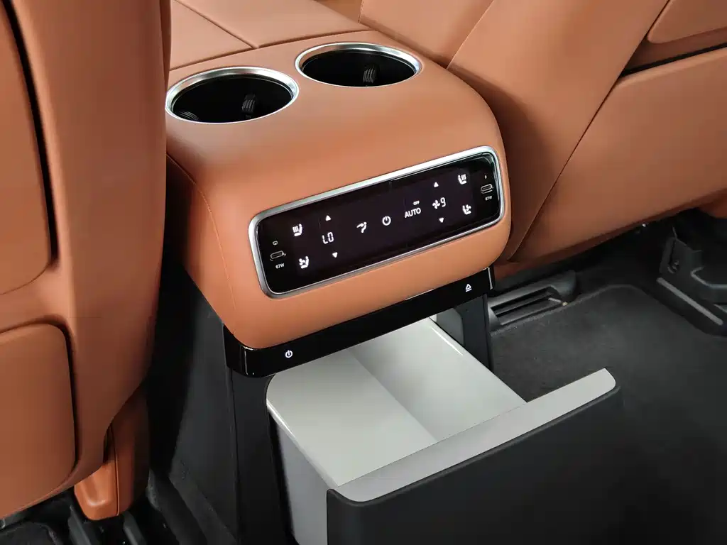 Li Auto Li Auto L9 2025 Ultra Intelligent Refresh Edition 2025 - thumbnail 7