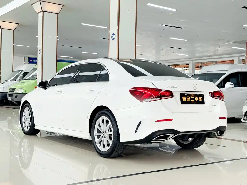 Mercedes-Benz Mercedes-Benz A-Class 2022 A 200 L Sport Sedan Fashion Edition 2022 - thumbnail 5