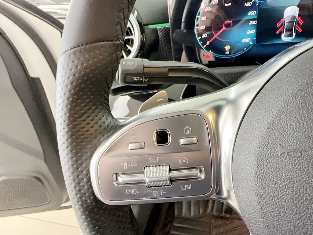 Mercedes-Benz Mercedes-Benz A-Class 2022 A 200 L Sport Sedan Fashion Edition 2022 - thumbnail 16