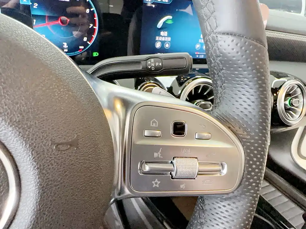Mercedes-Benz Mercedes-Benz A-Class 2022 A 200 L Sport Sedan Fashion Edition 2022 - thumbnail 17