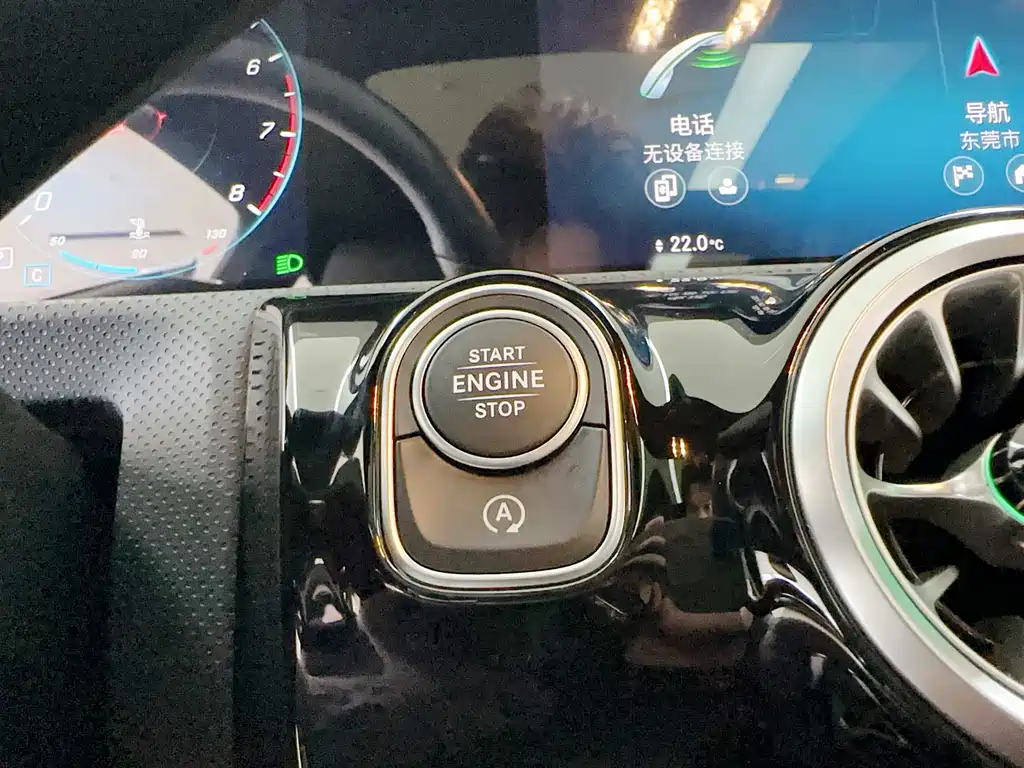 Mercedes-Benz Mercedes-Benz A-Class 2022 A 200 L Sport Sedan Fashion Edition 2022 - thumbnail 19