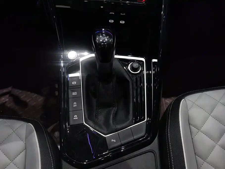 Volkswagen Tayron 2025 Zhongxiang Edition 300TSI 2025 - thumbnail 12