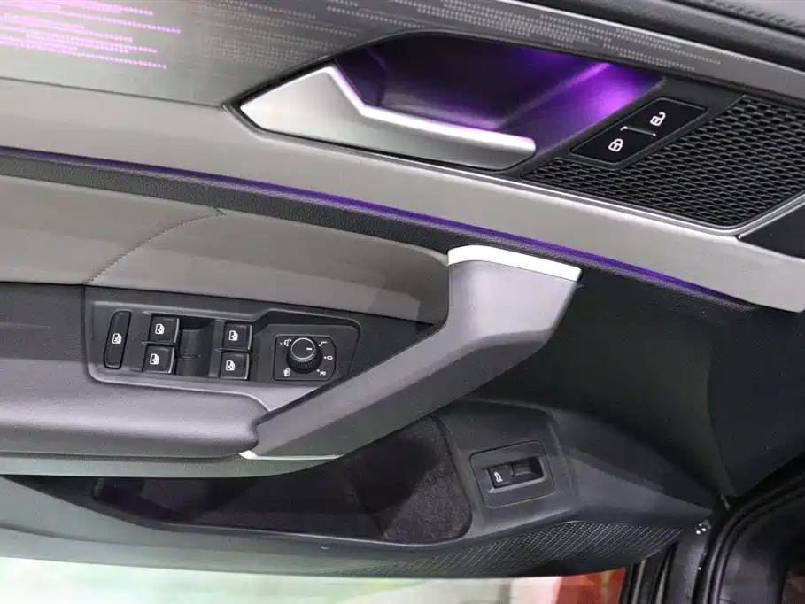 Volkswagen Tayron 2025 Zhongxiang Edition 300TSI 2025 - thumbnail 21