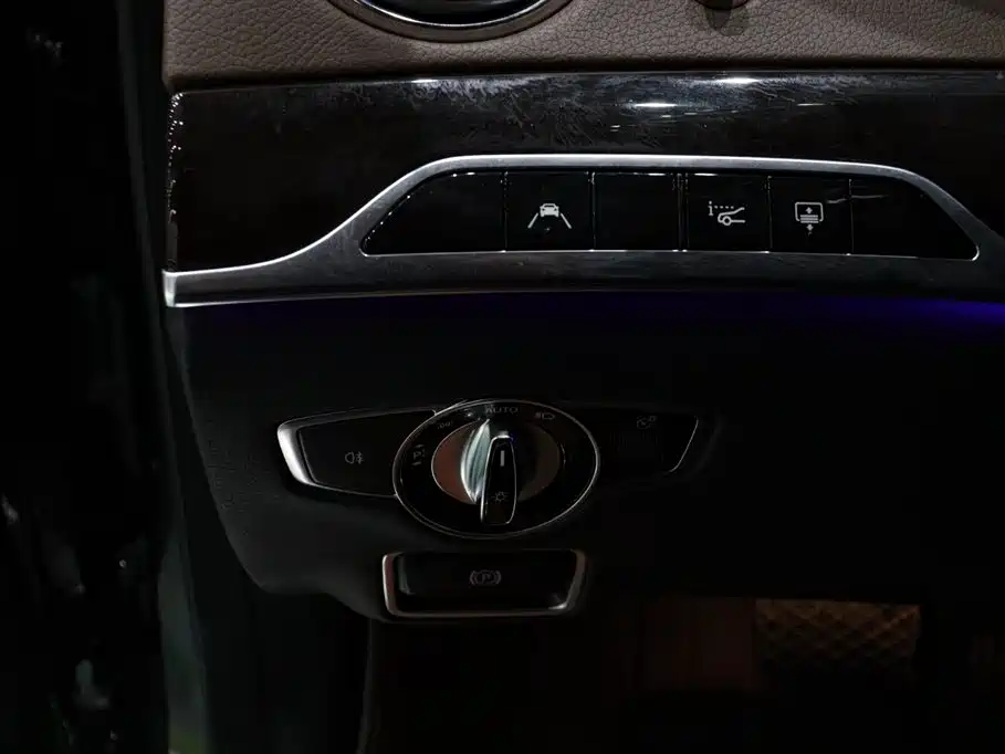 Mercedes-Benz Maybach S-Class 2019 Facelift S 450 4MATIC 2019 - thumbnail 20