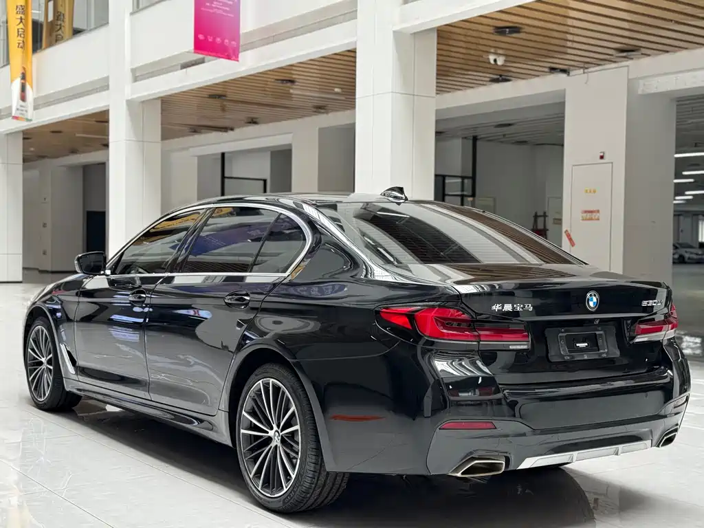 BMW BMW 5 Series 2022 530Li Leading Edition M Sport Package 2022 - thumbnail 7