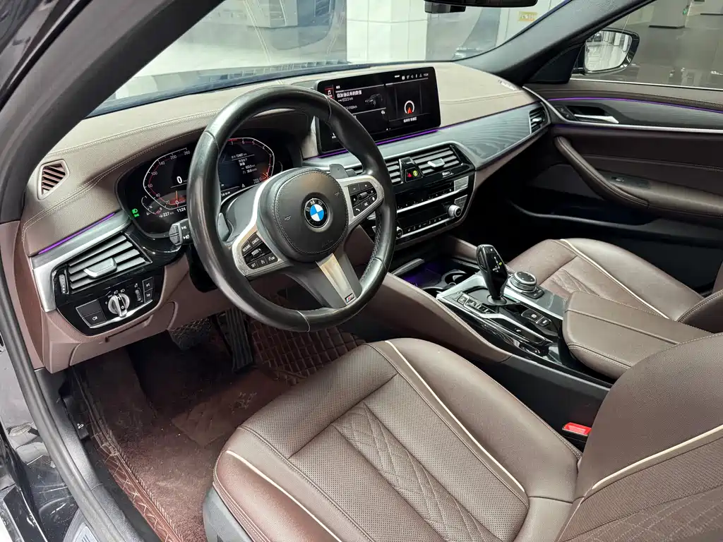 BMW BMW 5 Series 2022 530Li Leading Edition M Sport Package 2022 - thumbnail 11