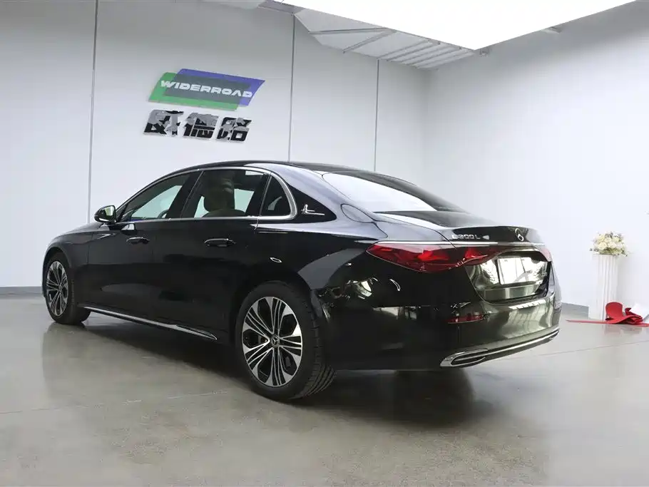 Mercedes-Benz Mercedes-Benz E-Class 2025 Facelift E 300 L Luxury 2025 - thumbnail 5