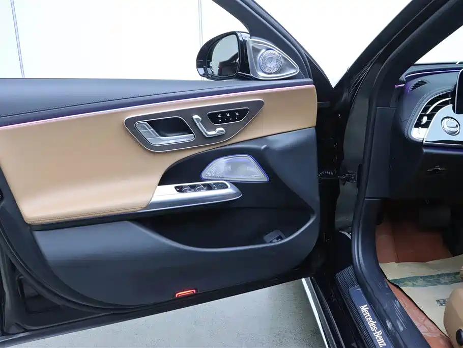 Mercedes-Benz Mercedes-Benz E-Class 2025 Facelift E 300 L Luxury 2025 - thumbnail 12