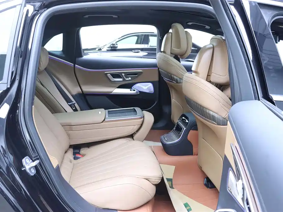 Mercedes-Benz Mercedes-Benz E-Class 2025 Facelift E 300 L Luxury 2025 - thumbnail 17