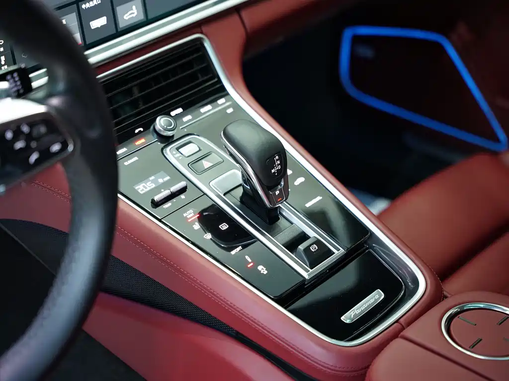 Porsche 2017 Porsche Panamera 3.0T 2018 - thumbnail 17