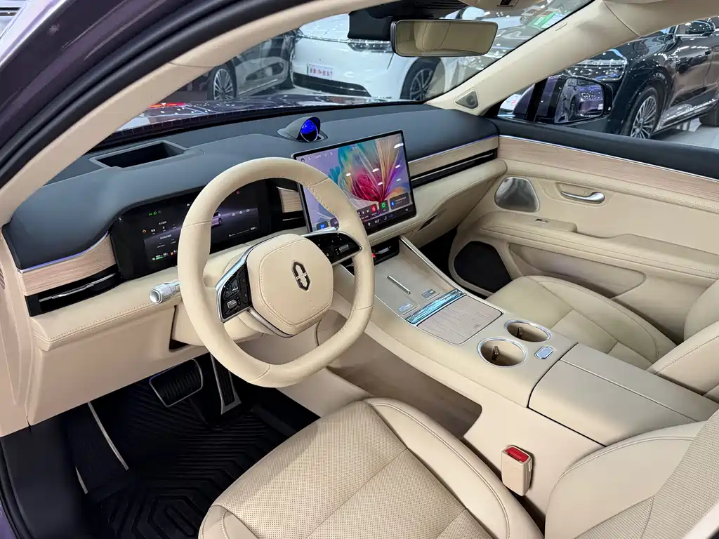 AITO AITO M5 2025 EREV Ultra AWD 2025 - thumbnail 9