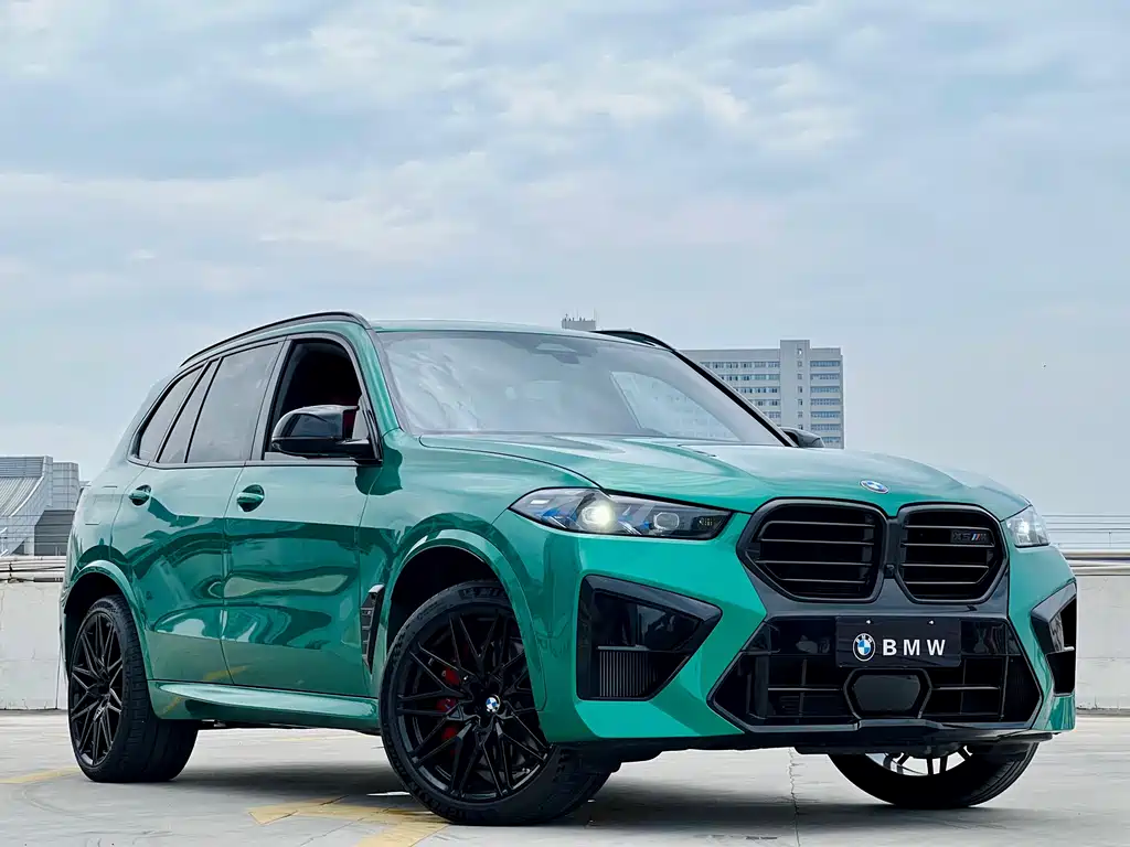 BMW 2023 BMW X5 M Competition 2024 - thumbnail 3