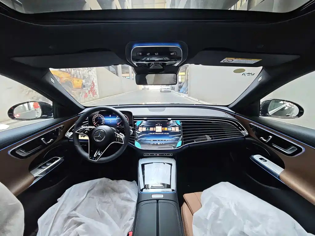 Mercedes-Benz Mercedes-Benz E-Class 2024 E 260 L 2026 - thumbnail 9