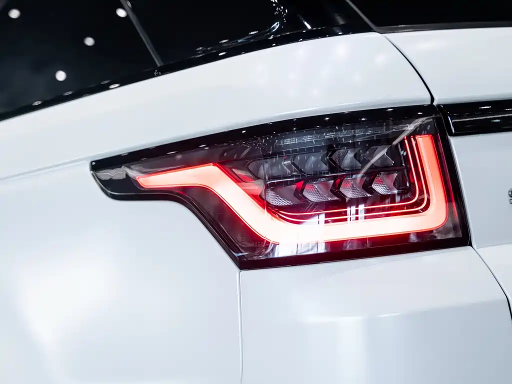 Land Rover Range Rover Sport 2020 3.0 L6 HSE DYNAMIC 2020 - thumbnail 5