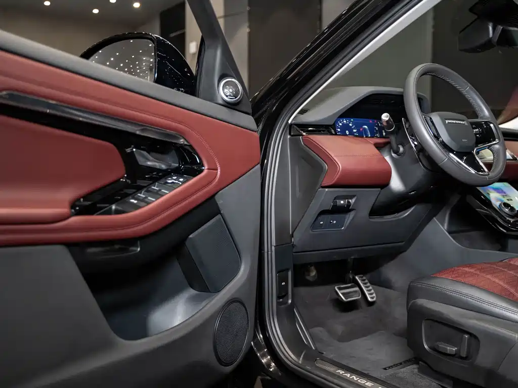 Land Rover Range Rover Evoque L 2022 249PS R-Dynamic Luxury Edition 2022 - thumbnail 9