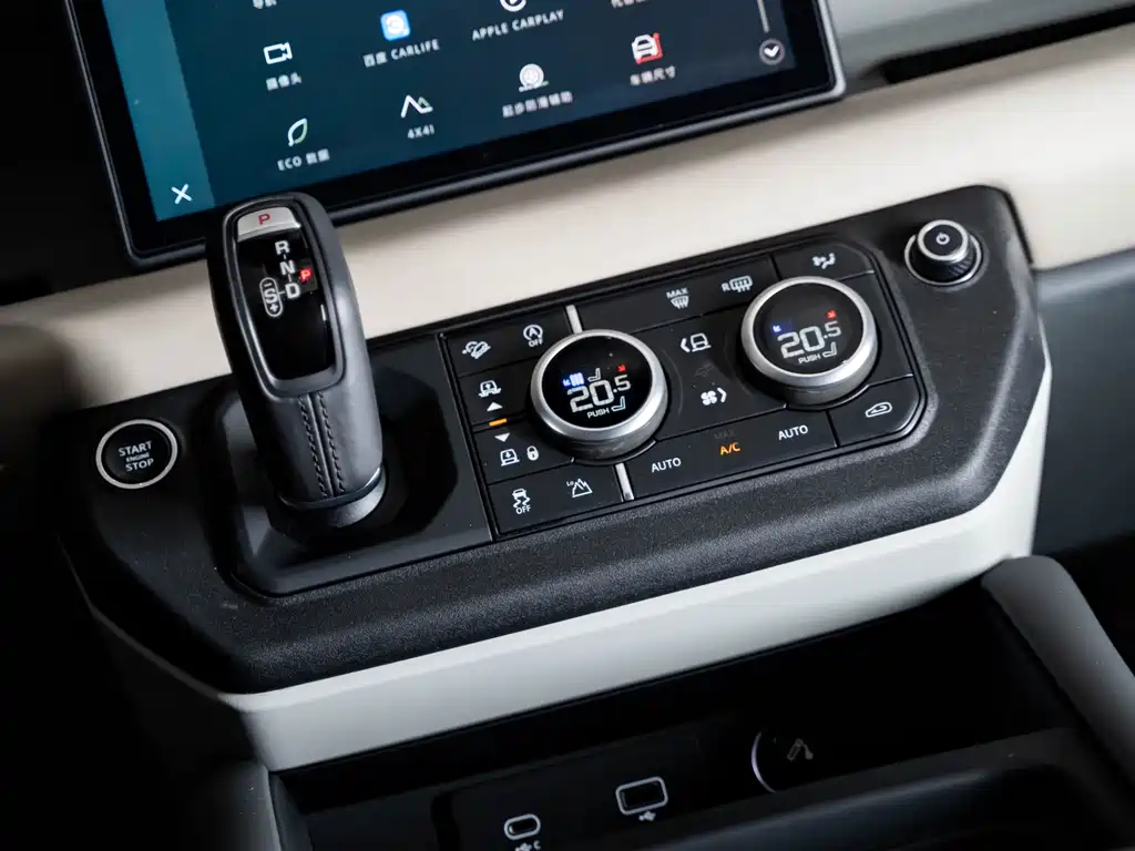 Land Rover Land Rover Defender 2020 110 P400 HSE 2020 - thumbnail 15