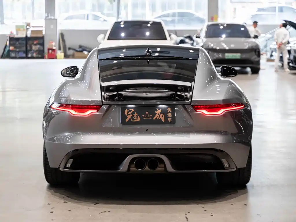 Jaguar Jaguar F-TYPE 2024 P300 75th Anniversary Edition Coupe 2024 - thumbnail 6