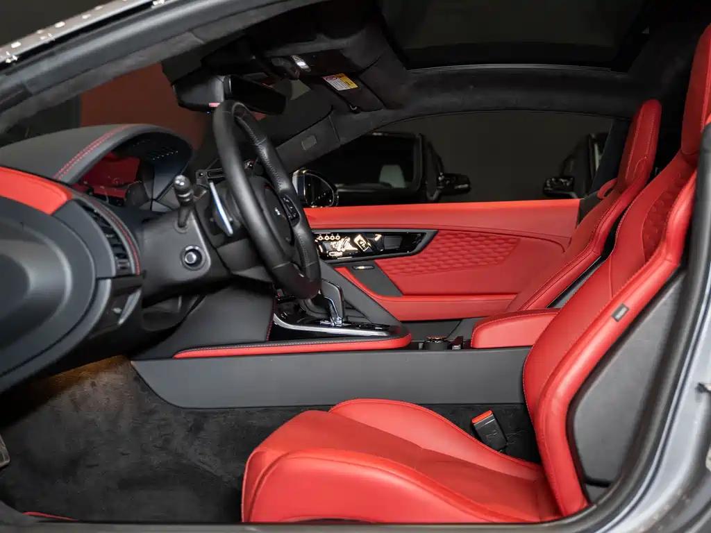 Jaguar Jaguar F-TYPE 2024 P300 75th Anniversary Edition Coupe 2024 - thumbnail 11