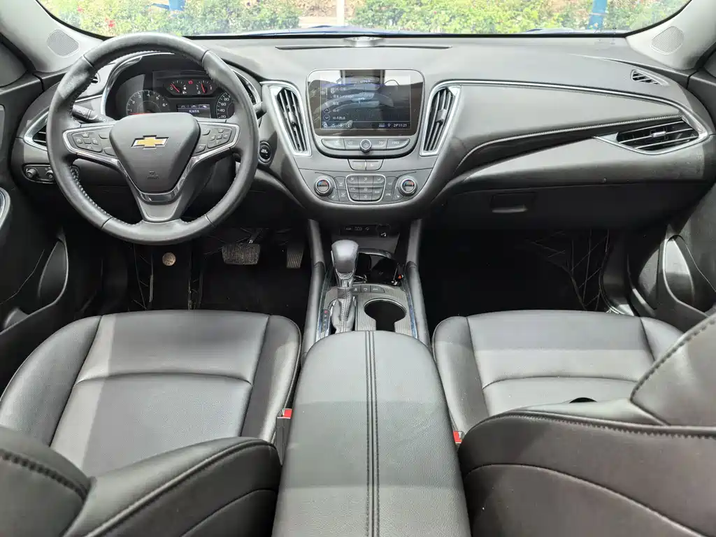 Chevrolet Malibu XL 2023 1.5T Rui Lian Edition 2023 - thumbnail 14