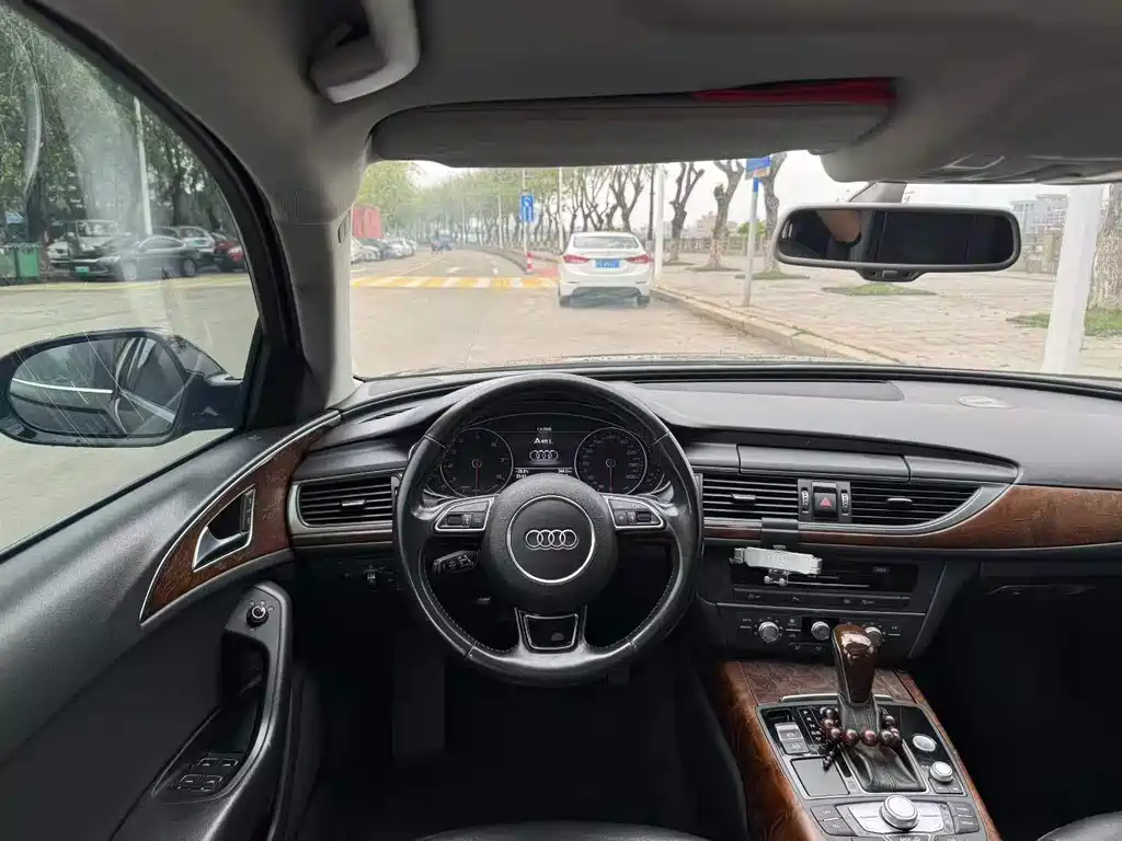 Audi Audi A6L 2017 TFSI Technical Edition 2017 - thumbnail 4