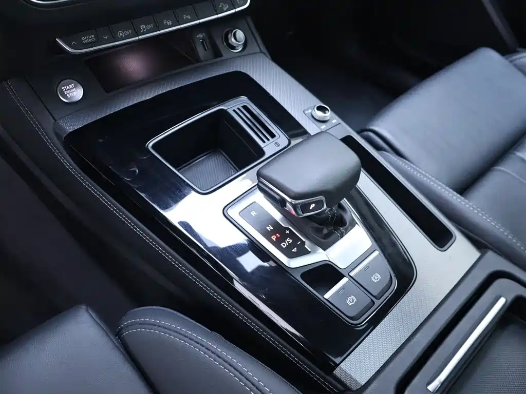 Audi Audi Q5L 2022 40 TFSI Luxury Dynamic Edition 2023 - thumbnail 12