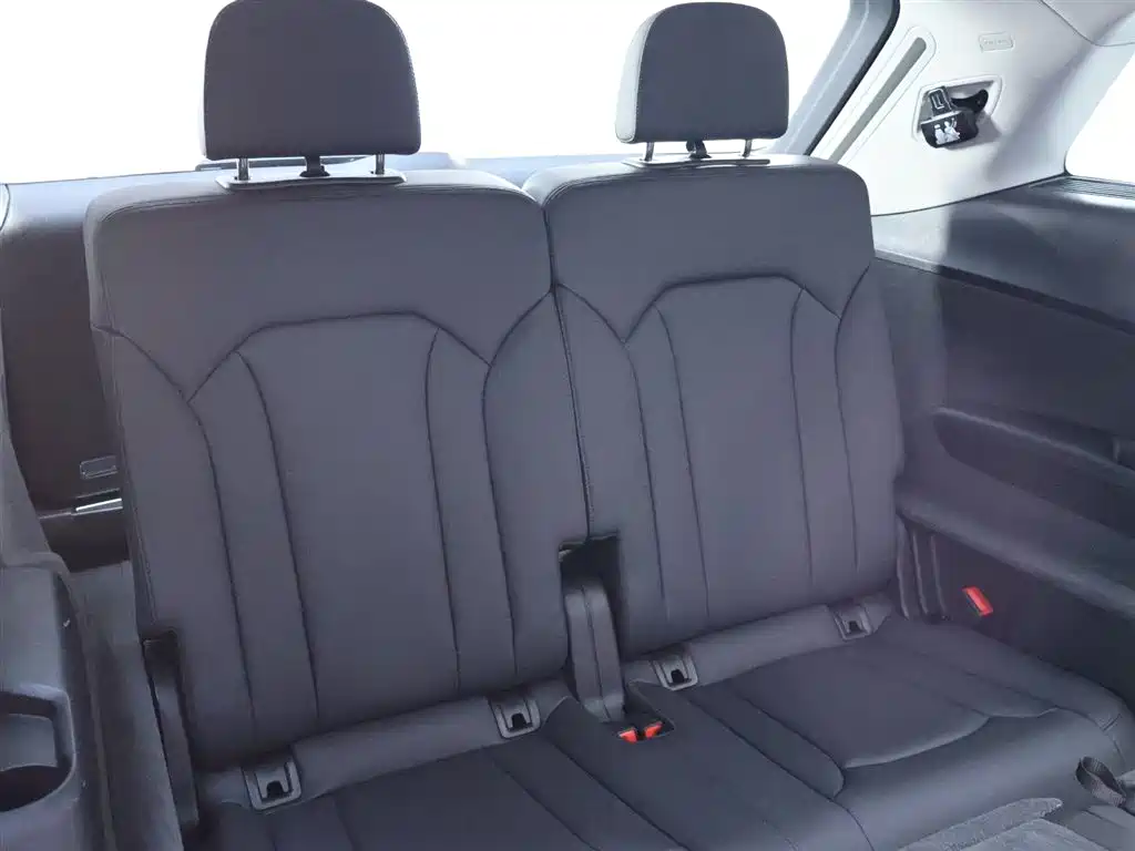 Audi Audi Q7 2023 45 TFSI quattro S line Sport 2023 - thumbnail 23
