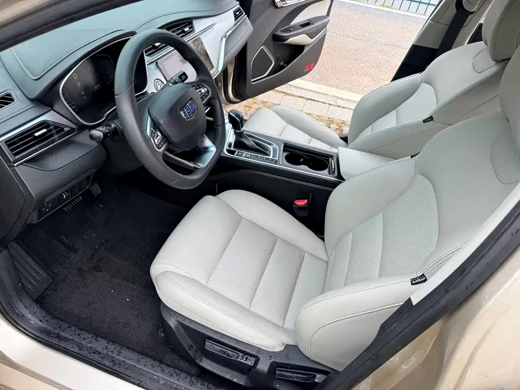 Geely Auto Geely Binrui 2018 14T CVT Binfen Edition 2019 - thumbnail 17
