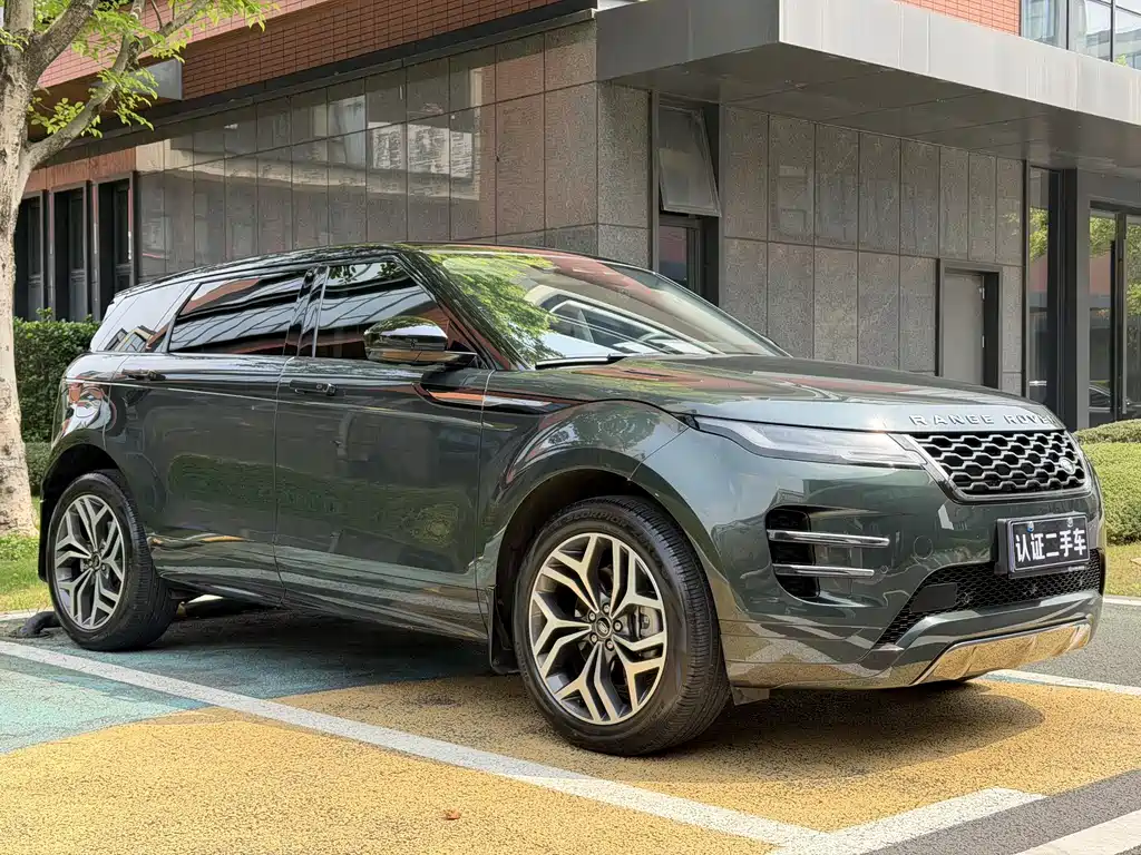 Land Rover Range Rover Evoque L 249PS R-Dynamic First Edition 2022 - thumbnail 3