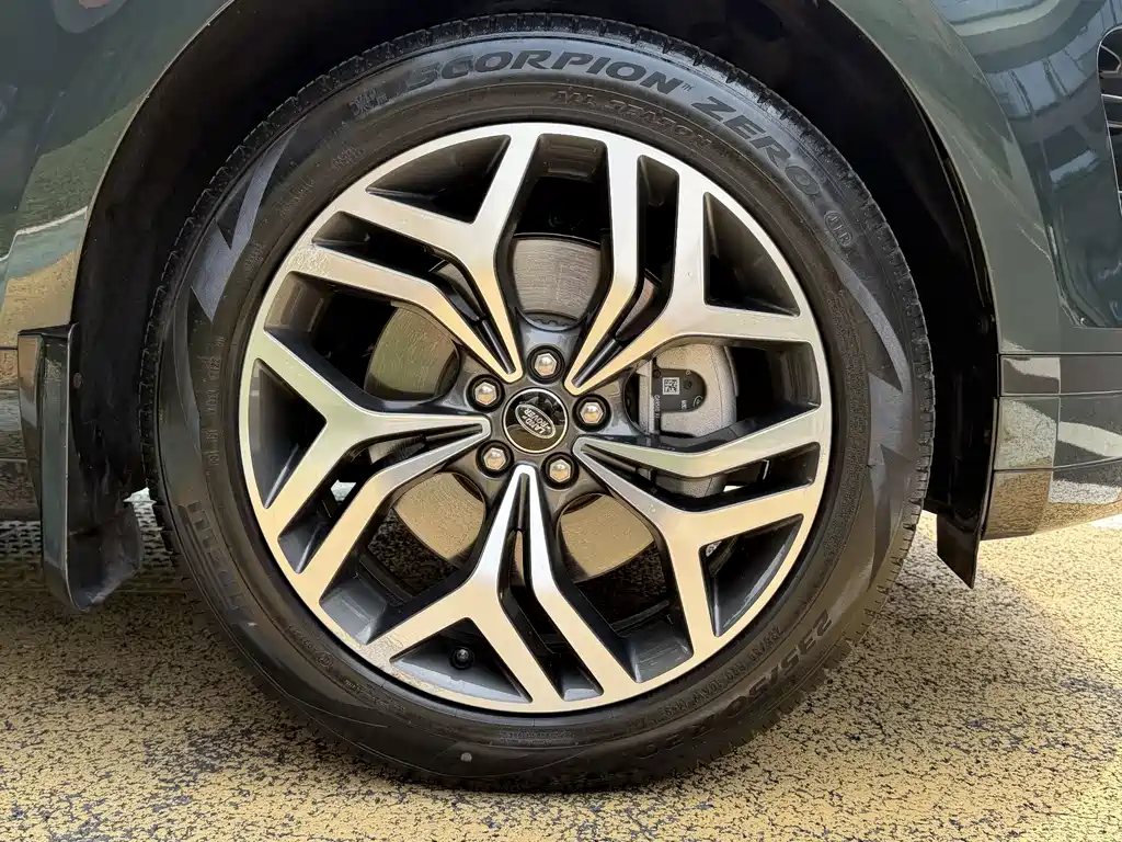 Land Rover Range Rover Evoque L 249PS R-Dynamic First Edition 2022 - thumbnail 5