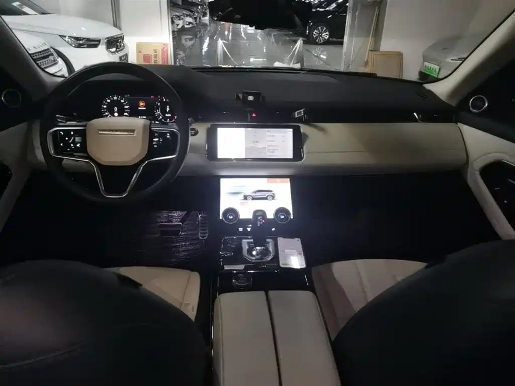 Land Rover Range Rover Evoque L 249PS R-Dynamic First Edition 2021 - thumbnail 10