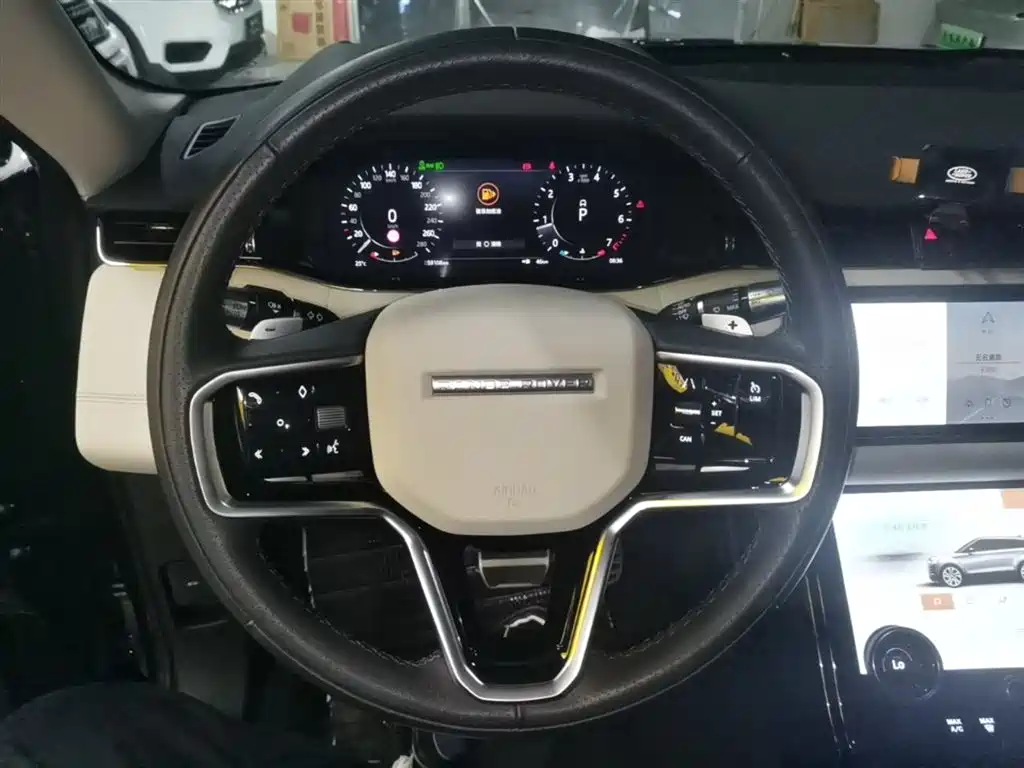 Land Rover Range Rover Evoque L 249PS R-Dynamic First Edition 2021 - thumbnail 11