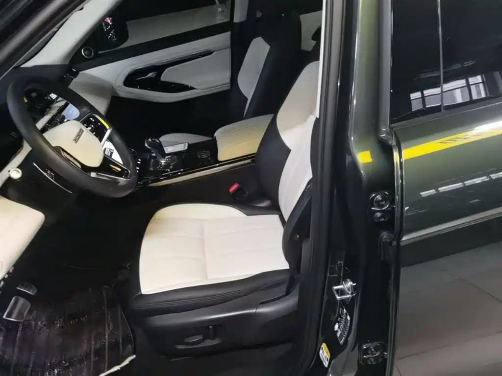 Land Rover Range Rover Evoque L 249PS R-Dynamic First Edition 2021 - thumbnail 15