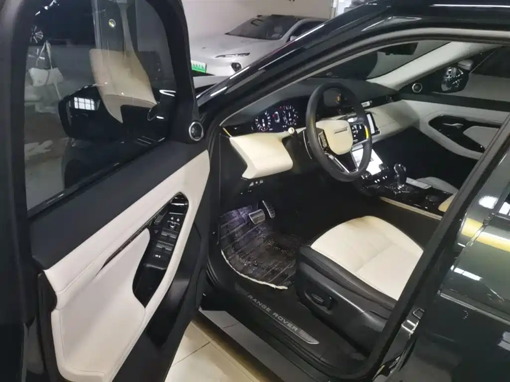 Land Rover Range Rover Evoque L 249PS R-Dynamic First Edition 2021 - thumbnail 16