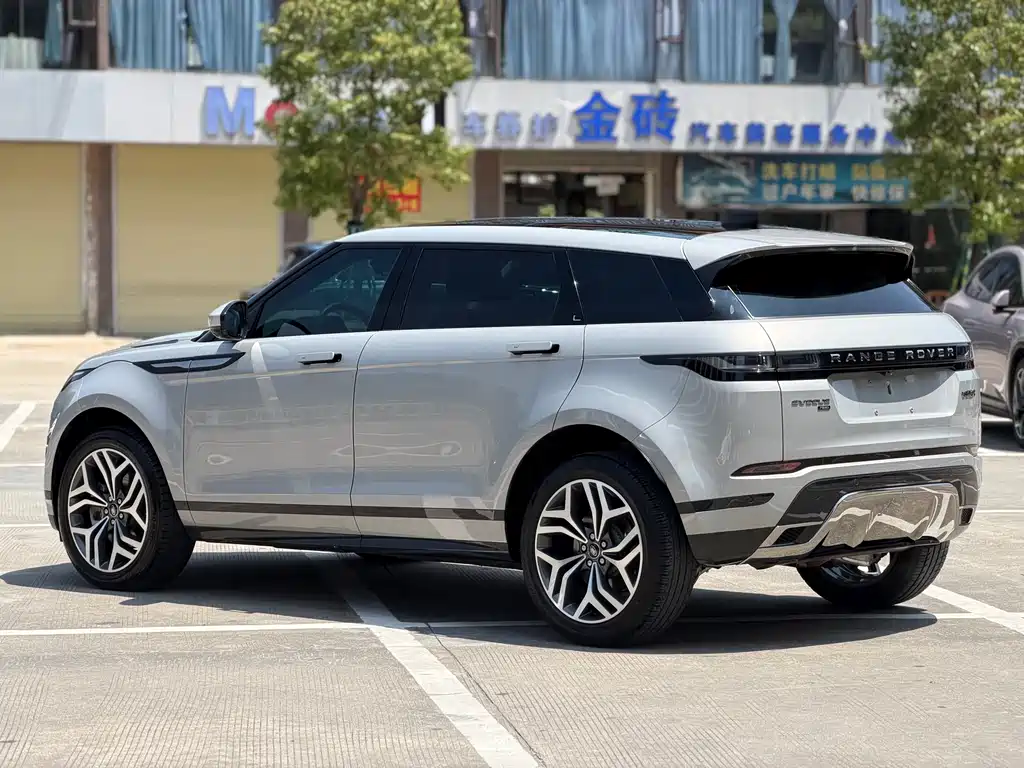 Land Rover Land Rover Range Rover Evoque L 2022 Updated 249PS R-Dynamic Luxury Edition 2023 - thumbnail 6