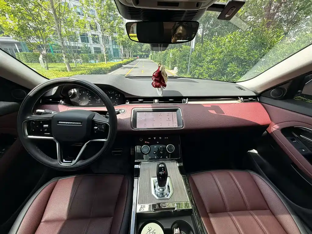 Land Rover Range Rover Evoque L 249PS R-Dynamic Luxury 2022 - thumbnail 8