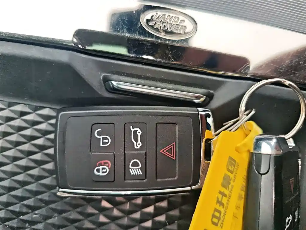 Land Rover Range Rover Evoque L 200PS Elite Edition 2023 - thumbnail 17