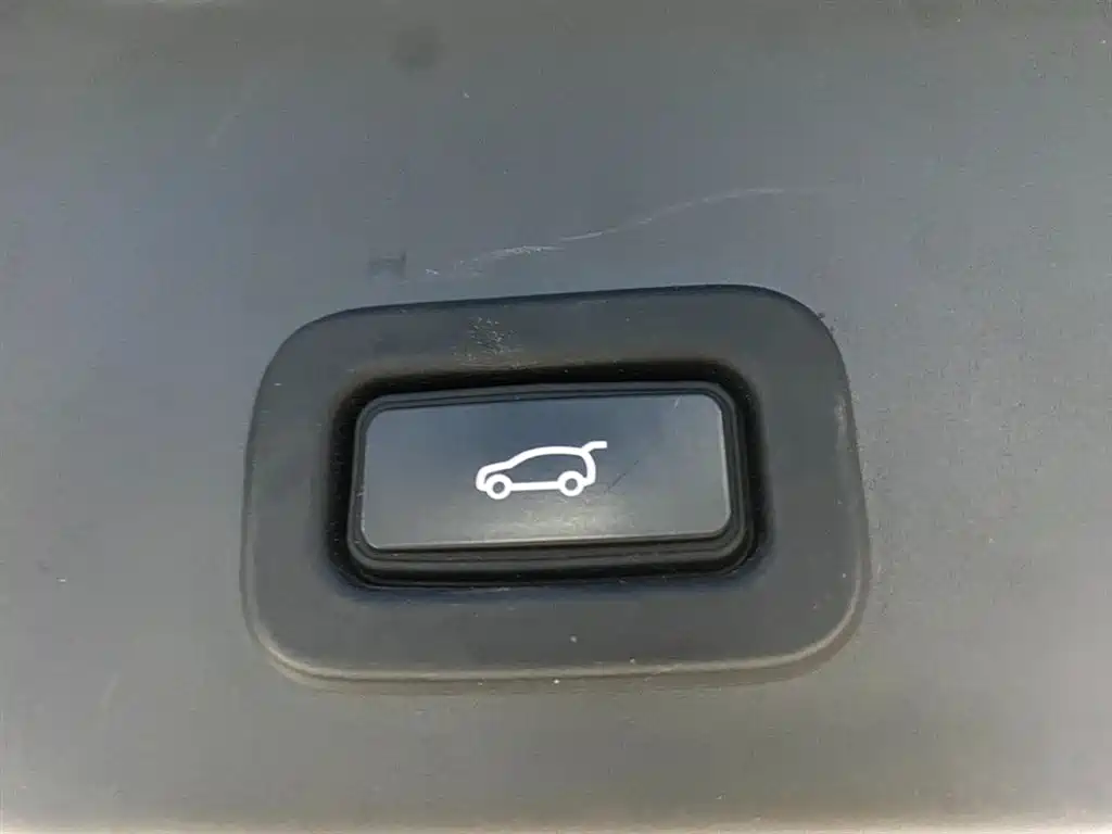 Land Rover Range Rover Evoque L 2023 249PS Luxury Edition 2023 - thumbnail 28