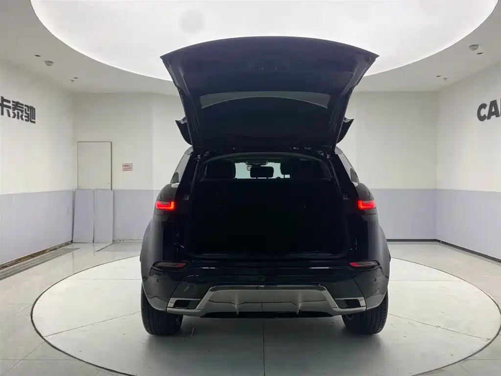 Land Rover Range Rover Evoque L 2023 249PS Luxury Edition 2023 - thumbnail 29