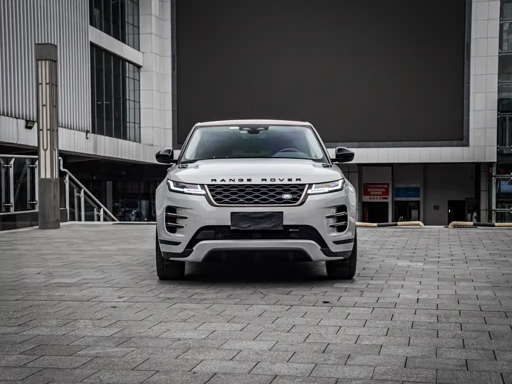 Land Rover Range Rover Evoque L 249PS Corinthian Bronze Special Edition 2024 - thumbnail 3