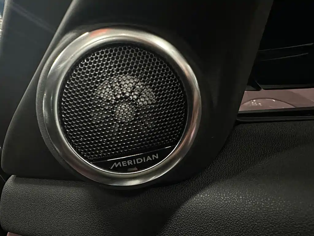 Land Rover Range Rover Evoque L 2023 249PS Luxury Edition 2024 - thumbnail 10